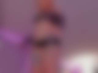 Isabella's Live Sex Cam Show