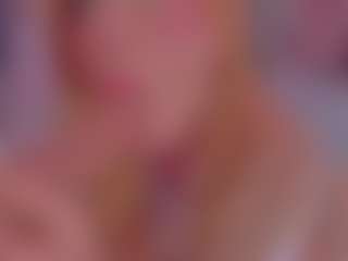 Live cam show with Isabella - Tattoos on slutload