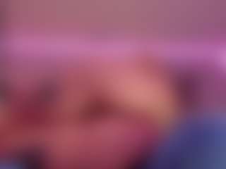 Isabella's Live Sex Cam Show