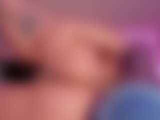 Isabella's Live Sex Cam Show