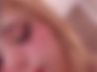 Isabella's Live Sex Cam Show