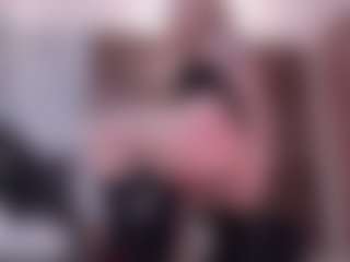 Isabella's Live Sex Cam Show