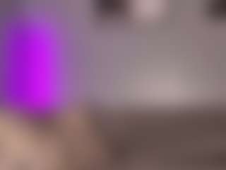WowJulia's Live Sex Cam Show