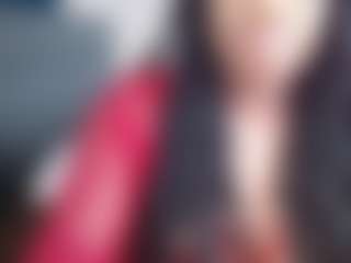 Live cam show with creamy pie - BBW Mature on SxyPornLive