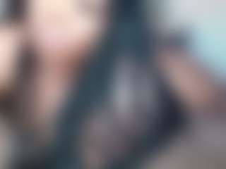 Live cam show with creamy pie - Black Petite on Camsoda