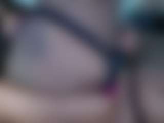 Live cam show with creamy pie - Big Ass on Camsoda.co