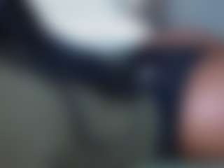 Live cam show with creamy pie - Natural on Camming Site