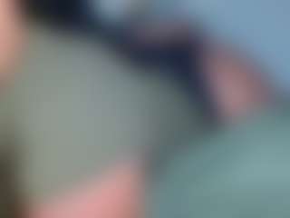 creamy pie's Live Sex Cam Show