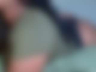 Live cam show with creamy pie - Ebony on Soda Cam | united states