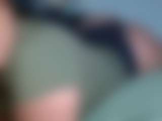 creamy pie's Live Sex Cam Show