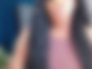 Live cam show with creamy pie - Solo on Camsoda