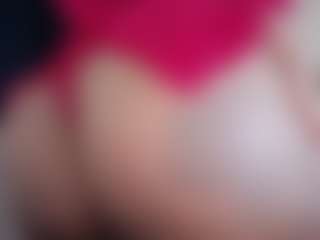 Live cam show with creamy pie - Natural on CamwithHer