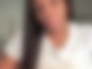 Live cam show with creamy pie - Dirty Talk on intimatelivegirls.com