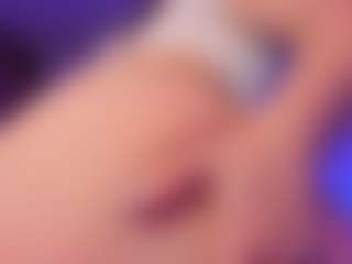 sphiagrants's Live Sex Cam Show