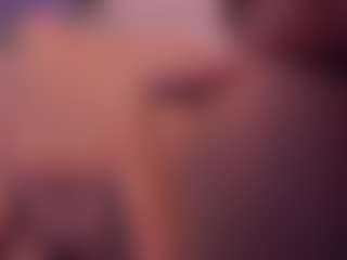 Live cam show with sphiagrants - Ass Bouncing on Camsoda