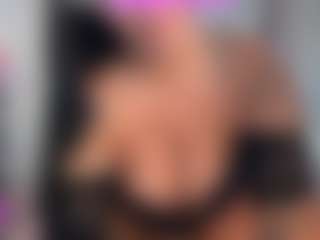 Live cam show with Officialtiffanyfox - Teen (18+) on luckytryst.com