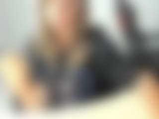 Live cam show with SassyTiffTheBabe - Blonde Hair Teen (18+) on madthumbs