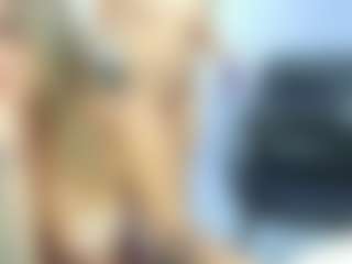 Live cam show with SassyTiffTheBabe - Fuck on TottyGirls