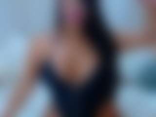 NatalyGomez's Live Sex Cam Show