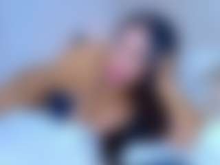 Live cam show with NatalyGomez - HD on googirlz