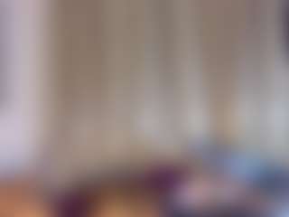 Live cam show with rochelepalmer - BBW on luckytryst.com
