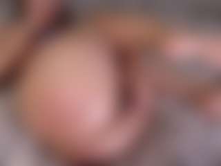 Live cam show with StephKegels - Tease on Camsoda