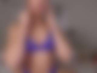 Live cam show with StephKegels - Sexwebcam BBW on Latina Girls