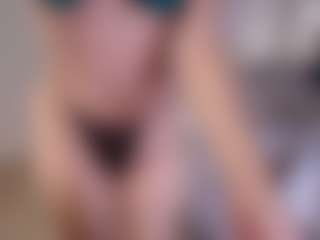 Live cam show with StephKegels - Shaved Pussy on Camsoda