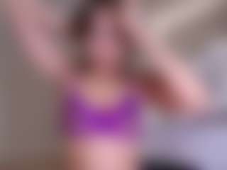 Live cam show with StephKegels - Belly on Camsoda