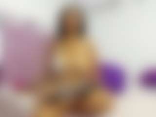 LilaMarin's Live Sex Cam Show
