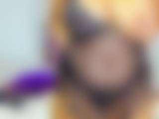 LilaMarin's Live Sex Cam Show