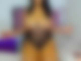 LilaMarin's Live Sex Cam Show