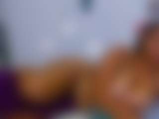 LilaMarin's Live Sex Cam Show