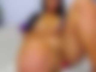 LilaMarin's Live Sex Cam Show