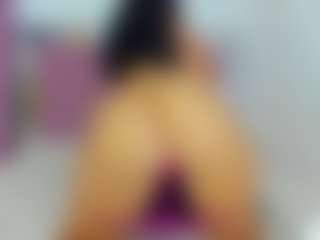 LilaMarin's Live Sex Cam Show