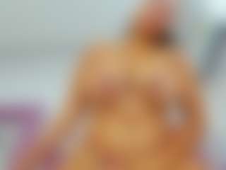 LilaMarin's Live Sex Cam Show