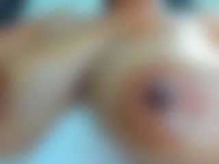 LilaMarin's Live Sex Cam Show