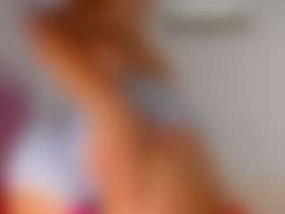 LilaMarin's Live Sex Cam Show