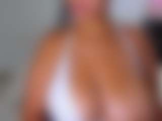 LilaMarin's Live Sex Cam Show