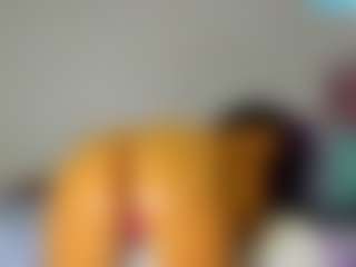 LilaMarin's Live Sex Cam Show