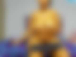 LilaMarin's Live Sex Cam Show