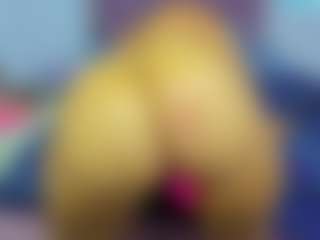 LilaMarin's Live Sex Cam Show