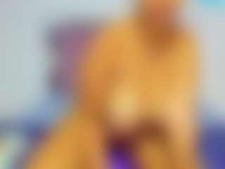 LilaMarin's Live Sex Cam Show