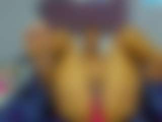 LilaMarin's Live Sex Cam Show