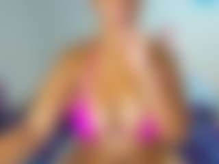 LilaMarin's Live Sex Cam Show