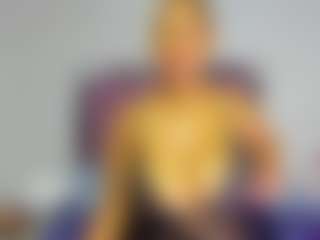 LilaMarin's Live Sex Cam Show