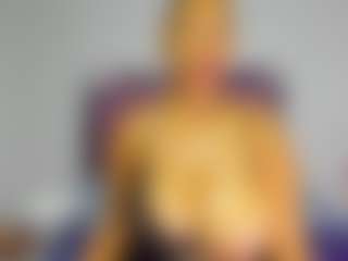 LilaMarin's Live Sex Cam Show
