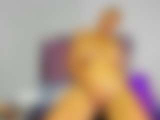 LilaMarin's Live Sex Cam Show