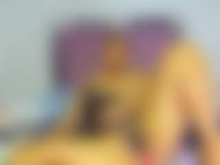 Live cam show with LilaMarin - Foot Fetish on Milfs Live