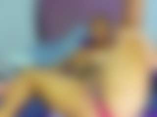LilaMarin's Live Sex Cam Show